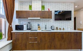 Big Jacuzzi , Sauna , Khreshchatyk Apartments